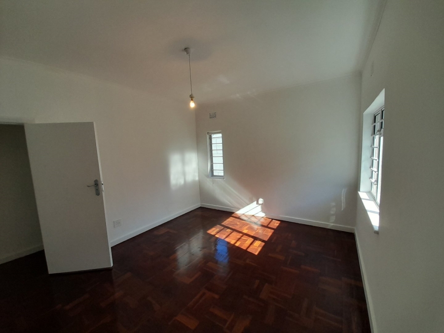 2 Bedroom Property for Sale in Kenilworth Western Cape